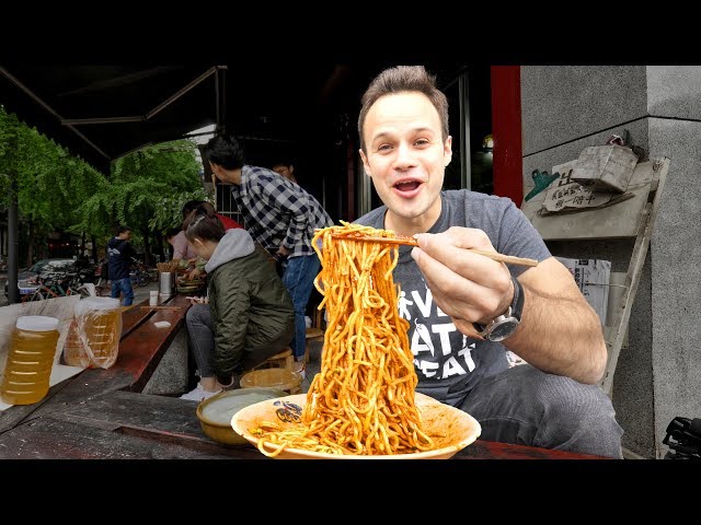 Chengdu Dan Dan Noodle Tour: 4 Bowls in Sichuan