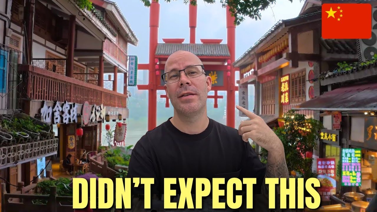 Visiting Ancient Town in Chongqing: Ciqikou — China Travel Vlog